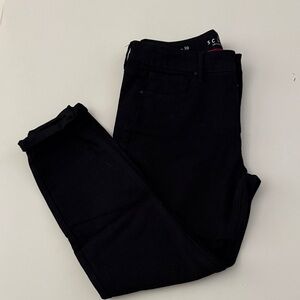 White House Black Market Women's Sculpt Black Skinny Jeans